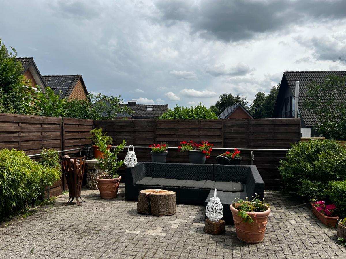 Doppelbett Zimmer Mit Gemeinschaftbad Borgholzhausen Dış mekan fotoğraf