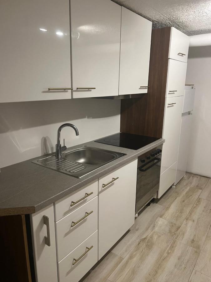 Doppelbett Zimmer Mit Gemeinschaftbad Borgholzhausen Dış mekan fotoğraf