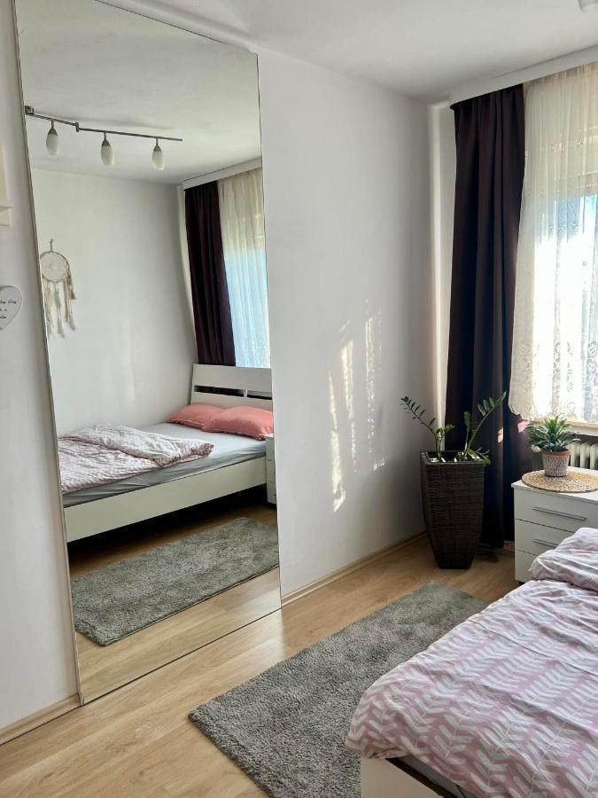 Doppelbett Zimmer Mit Gemeinschaftbad Borgholzhausen Dış mekan fotoğraf